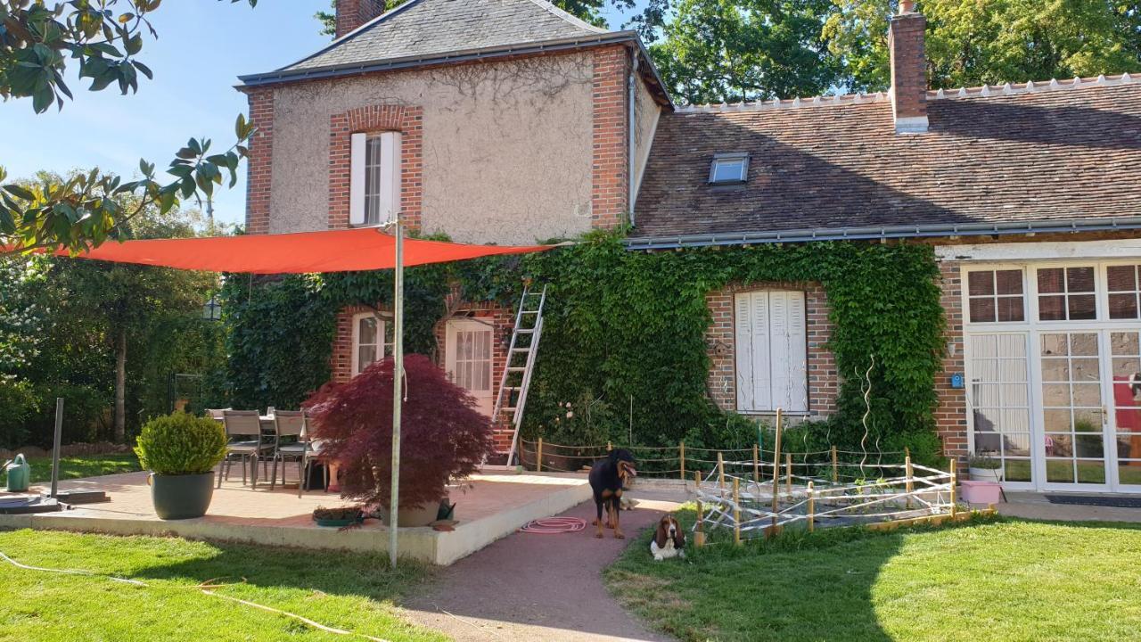 Au Clos Du Coteau, Chambres D'Hotes Crotelles Eksteriør billede